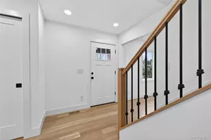 199 Salem Rd, East Hills, NY 11577 - Photo 11