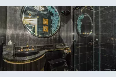 178 Wildacre Avenue, Lawrence, NY 11559 - Photo 21