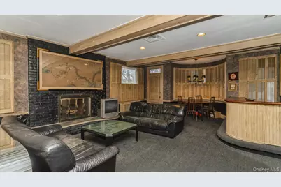 178 Wildacre Avenue, Lawrence, NY 11559 - Photo 19