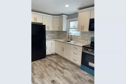 80 Hillwood Drive, Huntington Station, NY 11746 - Photo 9