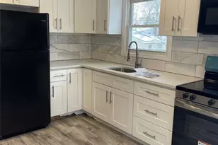 80 Hillwood Dr, Huntington Station, NY 11746 - Photo 9