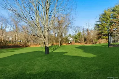 1 Beech Tree Lane, Brookville, NY 11545 - Photo 43