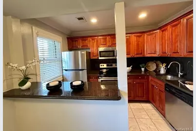 10 Midship Lane #7- 10, Patchogue, NY 11772 - Photo 5