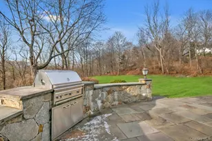 10 Rosehill Rd, Briarcliff Manor, NY 10510 - Photo 31