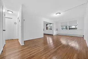 81 Kearsing Pkwy, Monsey, NY 10952 - Photo 3
