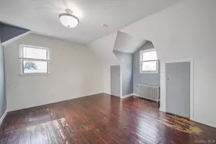 67 Orchard St, Lindenhurst, NY 11757 - Photo 17