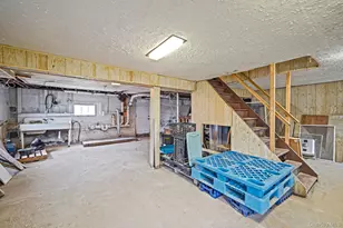 67 Orchard St, Lindenhurst, NY 11757 - Photo 23