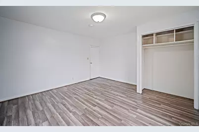 67 Orchard Street, Lindenhurst, NY 11757 - Photo 13