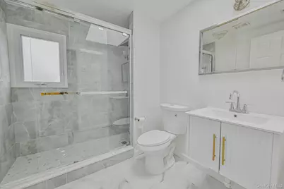 100 Morris Parkway, Valley Stream, NY 11580 - Photo 15