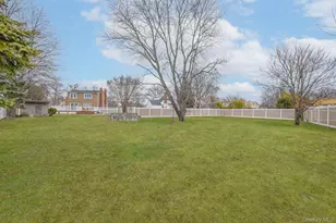 100 Morris Pkwy, Valley Stream, NY 11580 - Photo 5