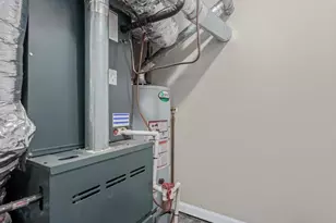 181 Whittier Ave, North Babylon, NY 11703 - Photo 25