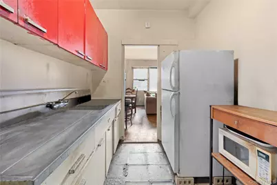 7 Fordham Hill Oval #2E, Bronx, NY 10468 - Photo 5