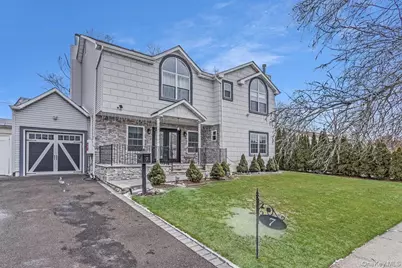 7 Sebree Place, Plainview, NY 11803 - Photo 1