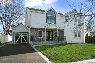 7 Sebree Place, Plainview, NY 11803 - Photo 3