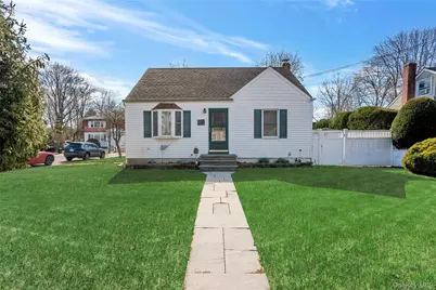 119 E 13th Street, Huntington Station, NY 11746 - Photo 1