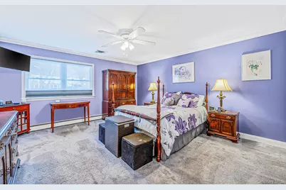 2 Greenpine Court, Dix Hills, NY 11746 - Photo 21