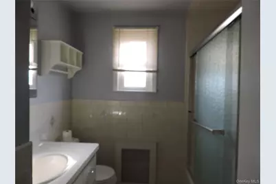 1299 World Avenue #2, Elmont, NY 11003 - Photo 9