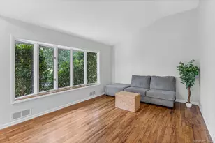 49 Thorney Ave, Huntington Station, NY 11746 - Photo 3