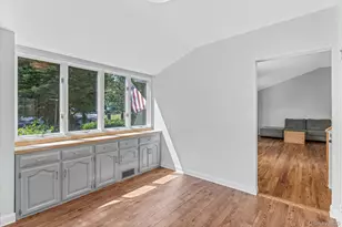 49 Thorney Ave, Huntington Station, NY 11746 - Photo 7