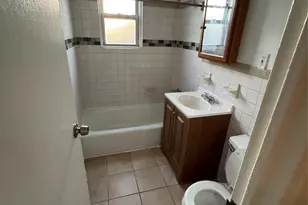 199 Hoover Rd, Yonkers, NY 10710 - Photo 9