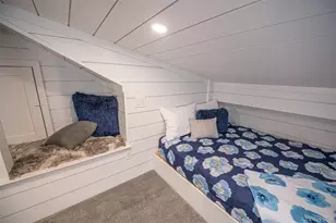 71 S Bay Dr, Babylon, NY 11702 - Photo 15