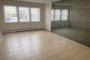 1613 Stadium Ave, Bronx, NY 10465 - Photo 5