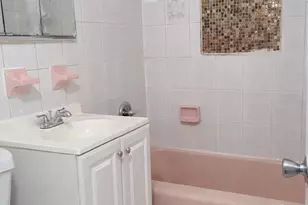 [Address not provided], Flushing, NY 11367 - Photo 7