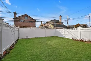 53-08 193rd St, Fresh Meadows, NY 11365 - Photo 15