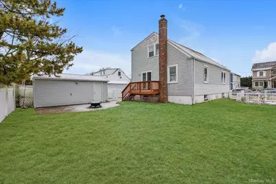 2451 Joseph Court, Bellmore, NY 11710 - Photo 23