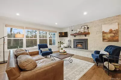 19 Sherwood Road, Pound Ridge, NY 10576 - Photo 13