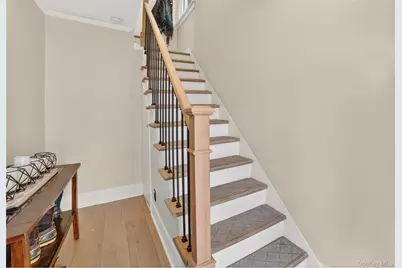 1408 Henry Avenue, Mamaroneck, NY 10543 - Photo 3