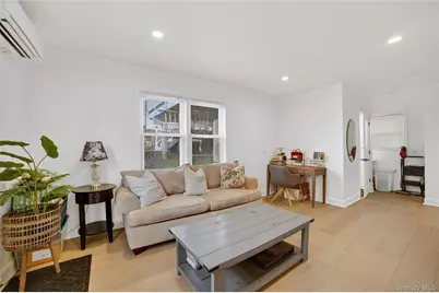 1408 Henry Avenue, Mamaroneck, NY 10543 - Photo 25