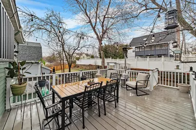 1408 Henry Avenue, Mamaroneck, NY 10543 - Photo 21