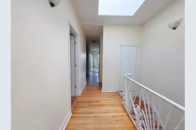 60-48 80th Avenue, Glendale, NY 11385 - Photo 19