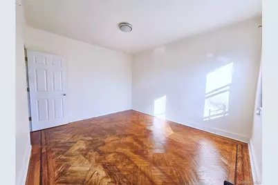 60-48 80th Avenue, Glendale, NY 11385 - Photo 5