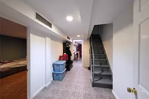 60-48 80th Ave, Glendale, NY 11385 - Photo 25