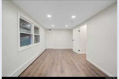 39 2nd Place, Central Islip, NY 11722 - Photo 19