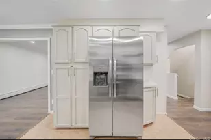 39 2nd Pl, Central Islip, NY 11722 - Photo 17