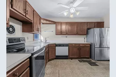 103 Glider Avenue, Riverhead, NY 11901 - Photo 3