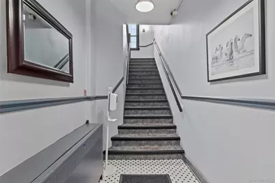 633 Old Post Road #3-2, Bedford, NY 10506 - Photo 5