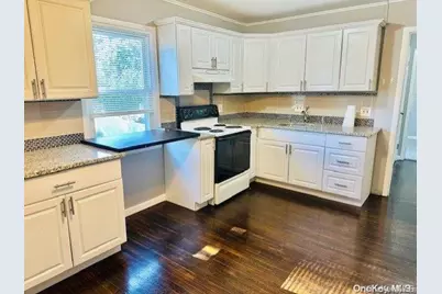 66 Folsom Avenue, Huntington Station, NY 11746 - Photo 7