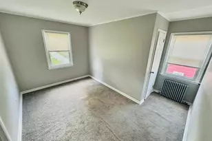 66 Folsom Ave, Huntington Station, NY 11746 - Photo 17