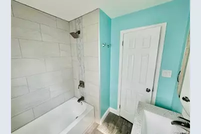 66 Folsom Avenue, Huntington Station, NY 11746 - Photo 9