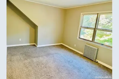 66 Folsom Avenue, Huntington Station, NY 11746 - Photo 11