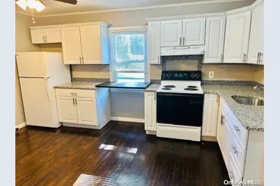 66 Folsom Avenue, Huntington Station, NY 11746 - Photo 5