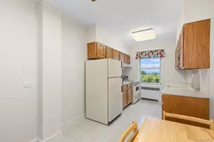 60 Pinewood Ave, Hartsdale, NY 10530 - Photo 11