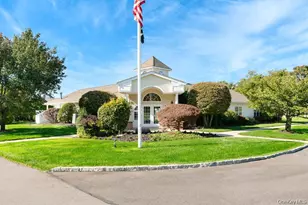 601 Pebble Beach Path, Riverhead, NY 11901 - Photo 19