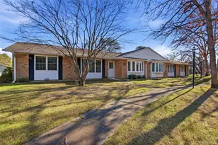 360 Woodbridge Dr, Ridge, NY 11961 - Photo 23