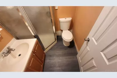 92 Academy Street, Poughkeepsie, NY 12601 - Photo 11