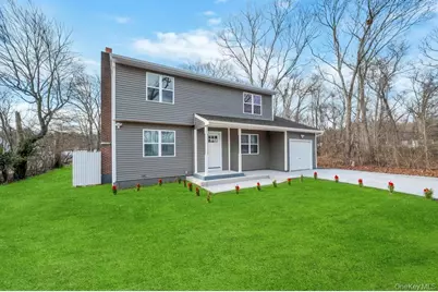 4 Dourland Road, Medford, NY 11763 - Photo 3